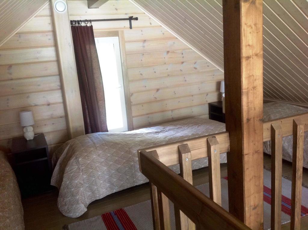 Inarin Kalakenttae Kamer foto
